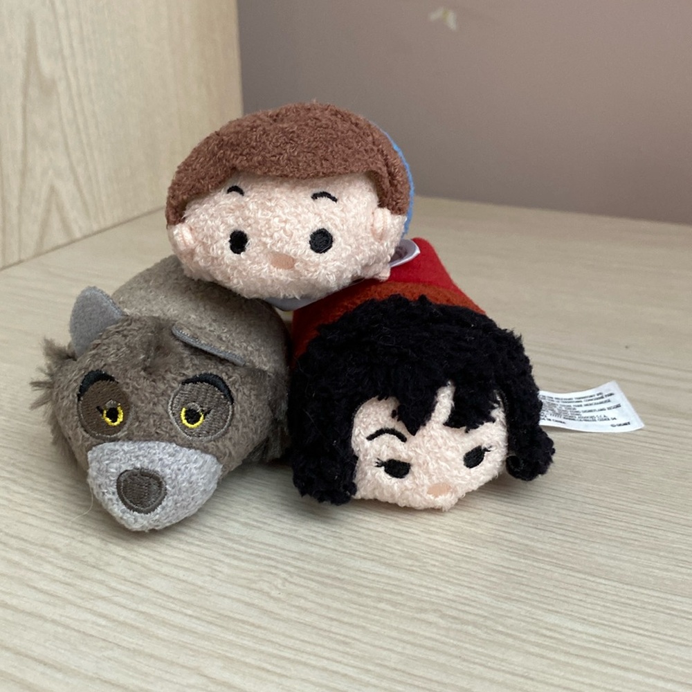 NWT ✨ Disney Tsum Tsum Lot